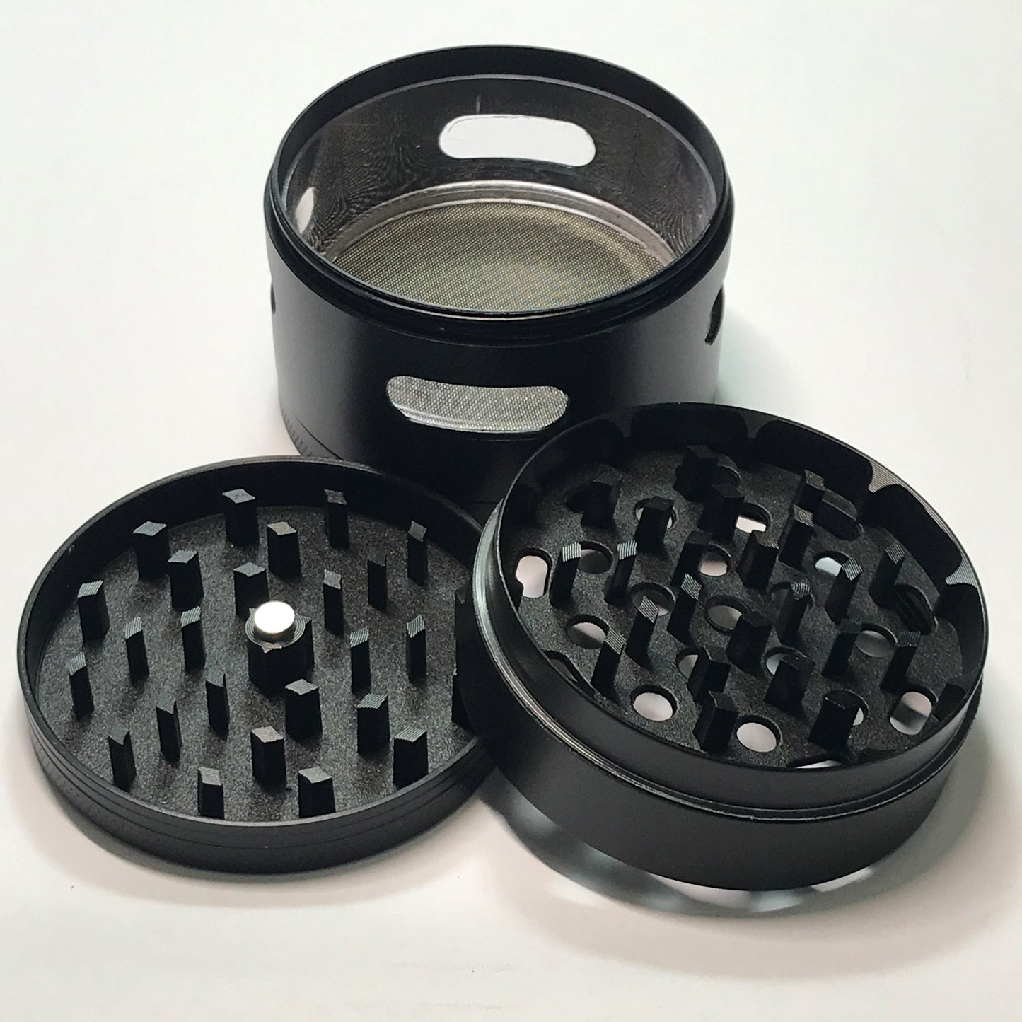 2.5 Inch 4 Piece Large Herb Spice Grinder Black - B&Q CO.