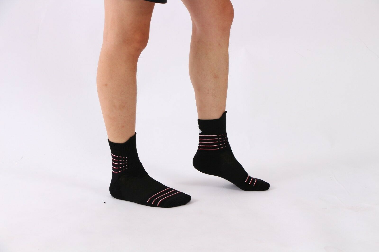 3 5 7 9 Pairs Mens Cotton Cushion Comfort Mid Cut Quarter Athletic Running Socks - B&Q CO.