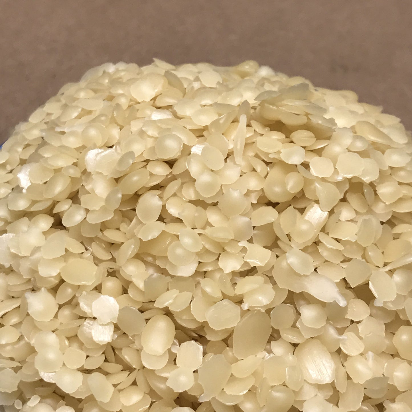 1 lb 100% Pure Natural Yellow Beeswax Pellets for Candle Making Crafting - B&Q CO.